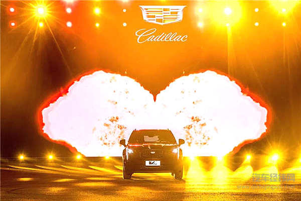 豪华与极致性能之间，差一个Vday性能秀