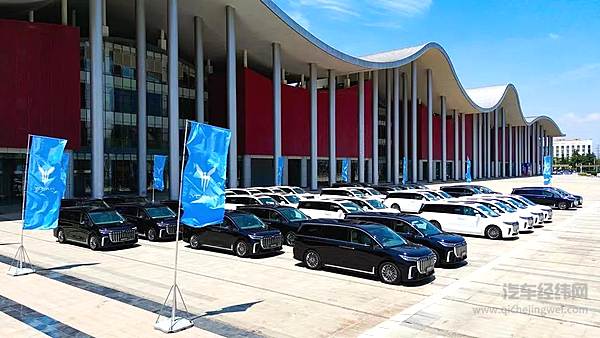 岚图梦想家正式开启交付