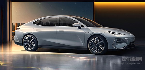 银河E8 Vs 比亚迪汉 吉利有何胜算？