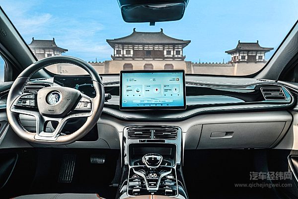 同价位比拼 性能不输秦PLUS DM-i的银河L6有何特色？