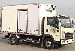 中国重汽轻卡悍将 140马力 4X2 国六燃气冷藏车 (速比4.875)