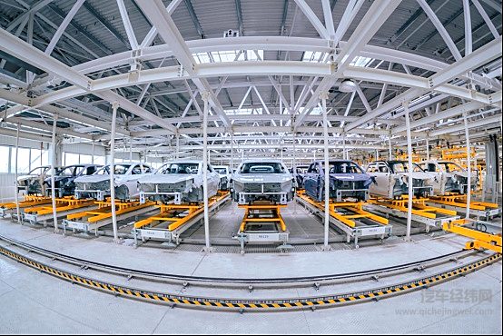 江淮钇为以智慧制造赋能2025款钇为3 引领纯电出行新风尚