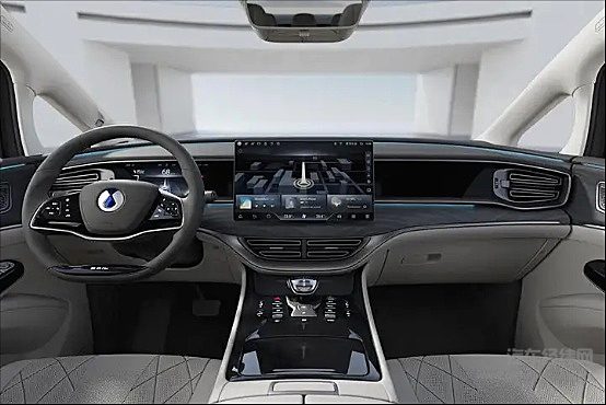 岚图梦想家新车上市 将如何挑战腾势D9？