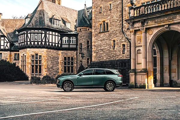 全球化布局再加速！小鹏成为首个达成欧洲万辆交付的纯电新势力车企