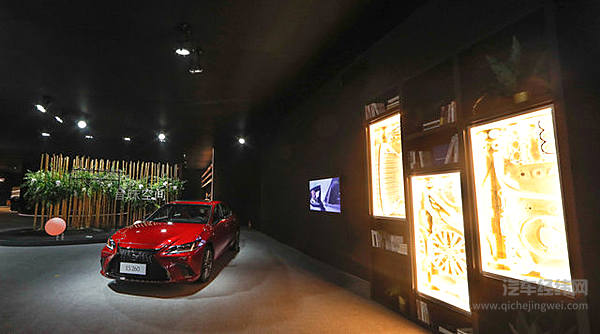 “兼融”玩得比说唱6 邓紫棋要不要为雷克萨斯ES唱Hook？