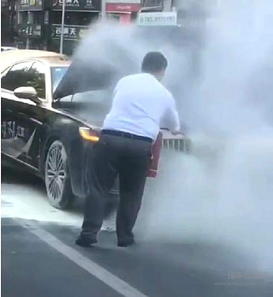 红旗H9自燃为何上热搜？