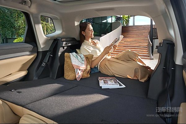 冠军进化！第二代宋Pro DM-i 11.28万元-14.28万元