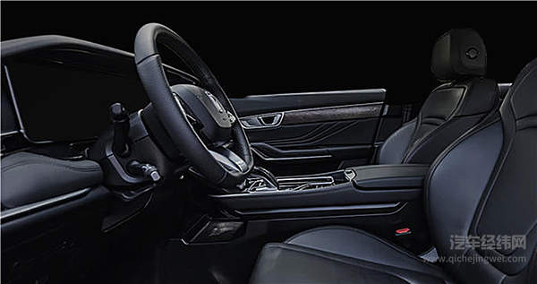 奔腾还是奔驰？ T99打造超豪华座舱！