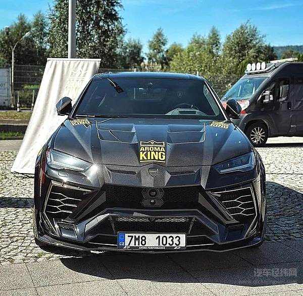 兰博基尼URUSMANSORY定制版