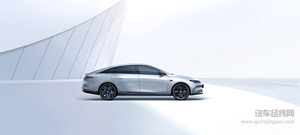 瞄准中大型轿车市场 零跑C01的实力究竟如何？
