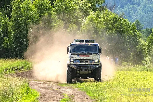 激战！康明斯丝绸之路拉力赛续写赛场传奇