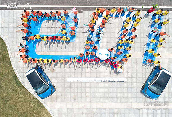 补贴退坡加快技术升级 2019款小蚂蚁跑起来！