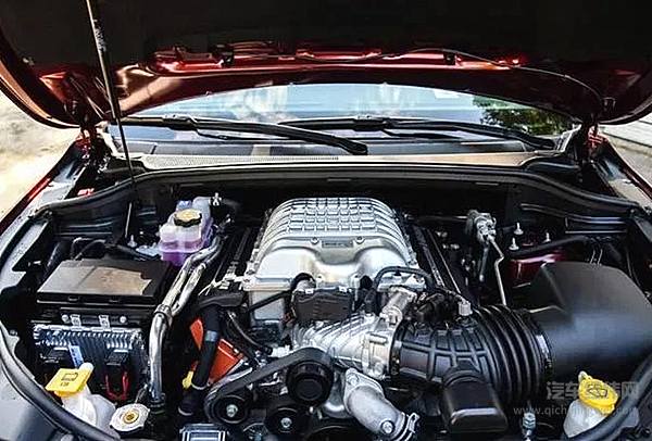 最狂躁的Jeep“大切”即将入华，3.5秒破百吊打兰博基尼！