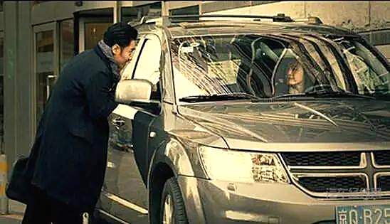 那些充满“反差萌”的汽车广告 才是国产电视剧的收视保障