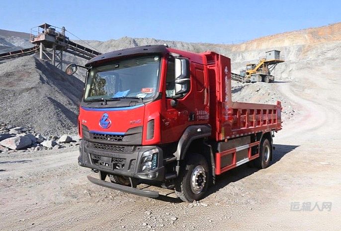 電動(dòng)時(shí)代更“瘋狂”乘龍H5 4×2純電自卸開啟降維打擊