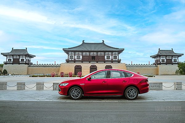 挑战比亚迪秦PLUS 吉利银河L6胜算大吗？