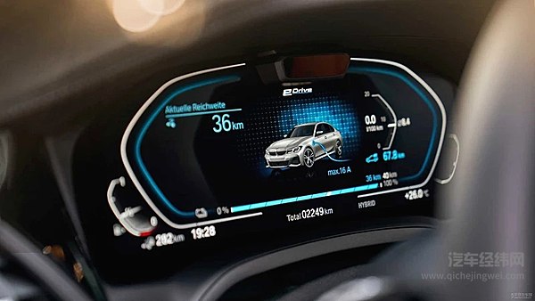 百公里加速5.9秒的电车！宝马330e亮相2019洛杉矶车展