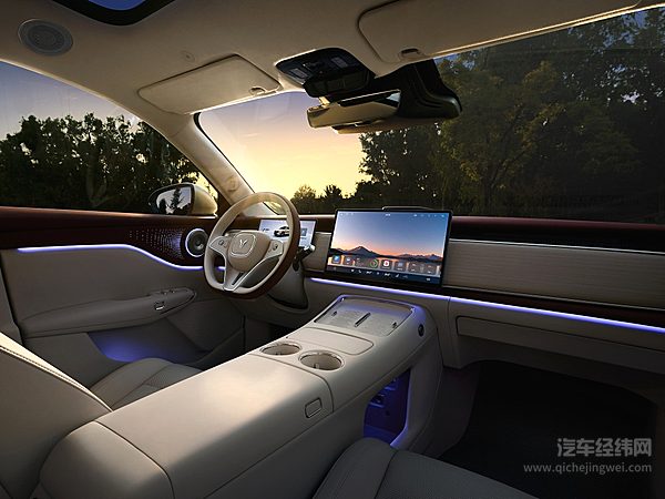 HUAWEI全家桶加持 全新岚图知音能打一个翻身仗吗？