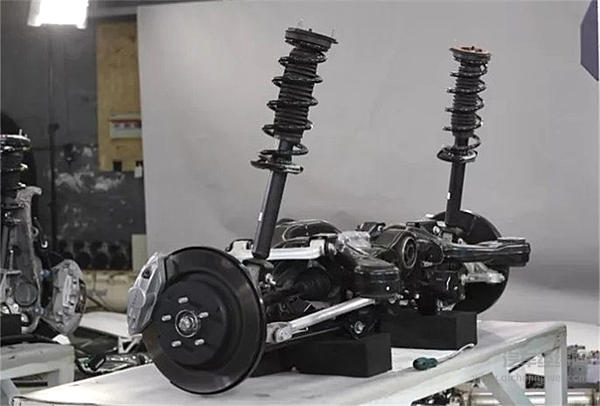 一起拆解，藏在英菲尼迪“底盘”里的秘密！