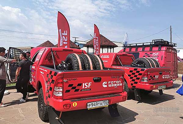 福田康明斯ISF越野拉力赛车队出征2019丝绸之路拉力赛
