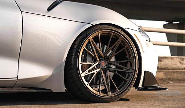 丰田A90 Supra国内正式上市 一位女车主眼中应有的模样