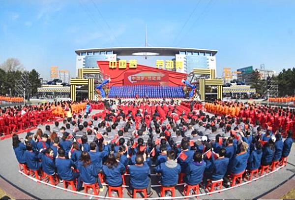 中国梦·劳动美 中国一汽劳动节为“心连心”特别节目站台