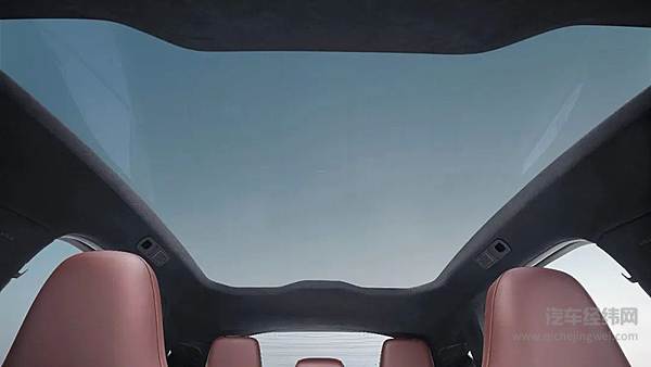 如何赋予内饰高级的裸妆感？