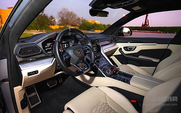 兰博基尼URUSMANSORY定制版