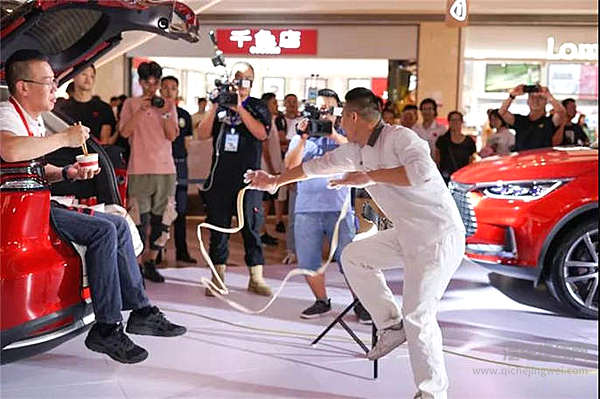 关“禁闭”？比亚迪硬生生把“求生挑战”玩成了“享受人生”