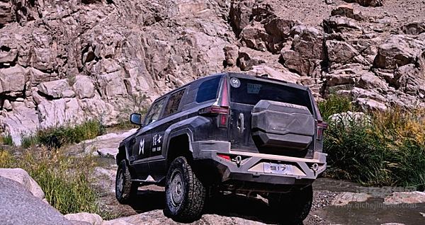 即将批量交付的中国东风汽车猛士 这次去开启敦煌开启淬炼之旅