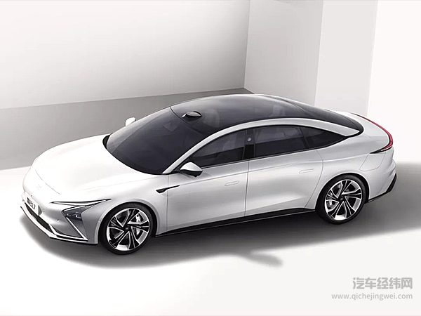 智己L7 VS 蔚来ET7 谁能执高端纯电动轿车牛耳？