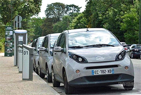 固态电池“中场战事” 丰田向左 大众向右