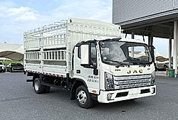 江淮威鈴K7 200馬力 4X2 4.18米 倉柵式國六輕卡載貨車 (法士特變速箱)(HFC5048CCYP31K1C4NS)