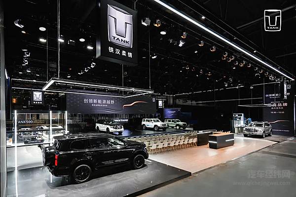 坦克300和坦克500押宝混动路线 国产硬派越野迈入新能源领域