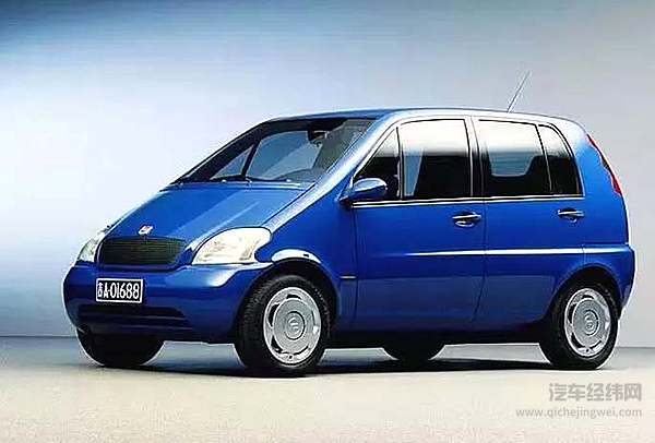 奔驰全新一代A级车年内国产！ 组局宝马1系、奥迪A3抢夺年轻市场