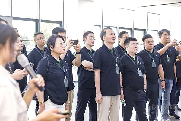 零跑汽车“新合作伙伴金华之旅”顺利举行