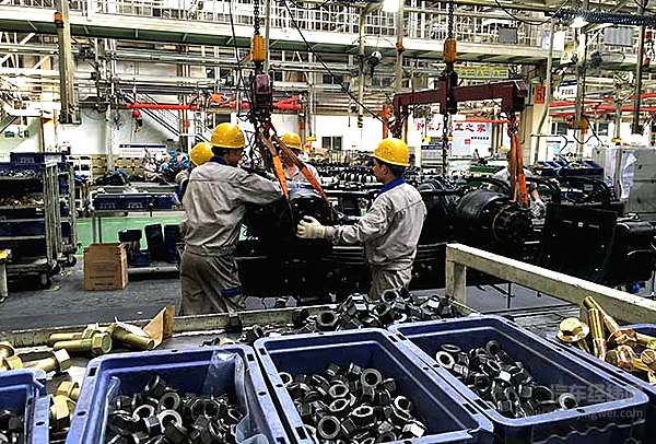走进世界级卡车制造基地  解读解放行业领先奥秘