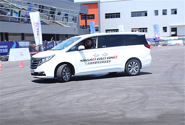 选择困难症的人 看不了这场传祺“秀”！