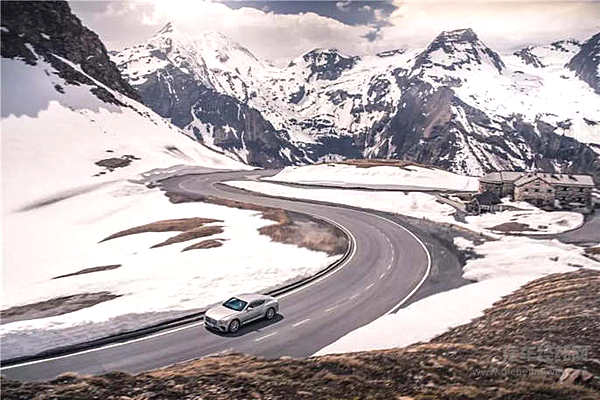 一次超满足的伟大旅行——首试宾利欧陆GT