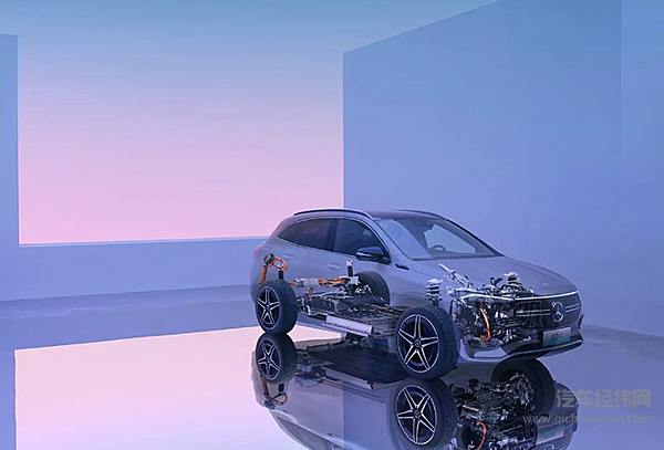 奔驰携优质车型阵容亮相广州车展 聚焦丰富多元的豪华出行生活场景