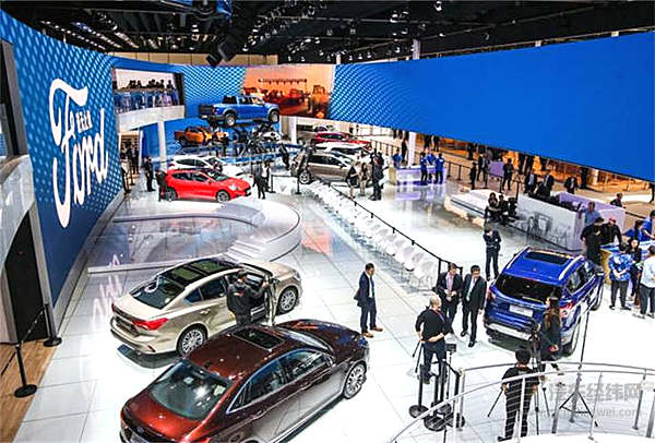 福特亚太区产品开发副总裁韦盛廷：在中国为中国 全新一代福克斯为中国家庭而设计