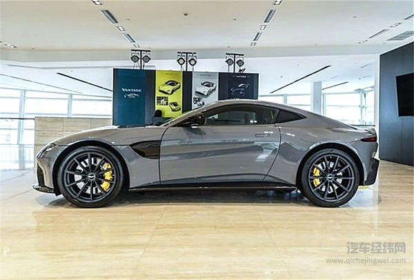 桀色难驯 全新VANTAGE震撼登陆上海