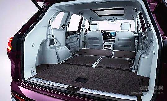 一汽-大众大众品牌西北区揽境&揽巡秦岭版定制车型惊艳亮相西安国际车展