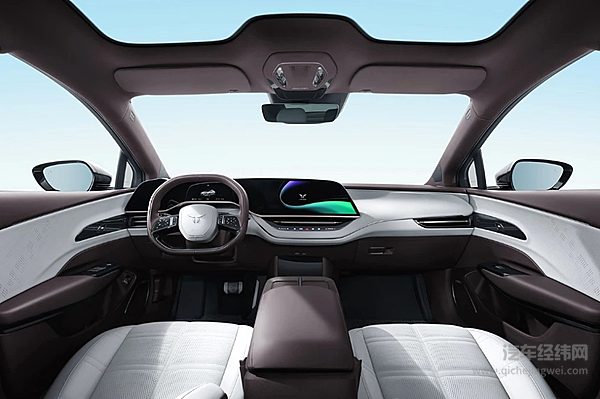 红旗EH7荣耀版上市 与小米SU7相比谁更强？