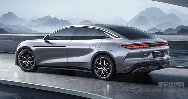 单电机功率580kW 小米SU7能否挑战比亚迪汉L？