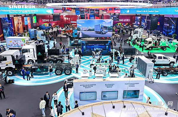 流動的中國結(jié) 聯(lián)結(jié)全球路——中國重汽釋放全球價值新信號