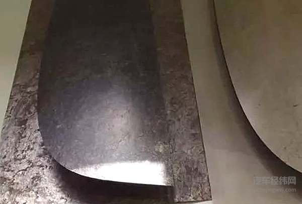 上千万的宾利是怎么打造的？