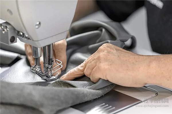 4500小时打造007座驾 竟然藏着这么多秘密“武器”！