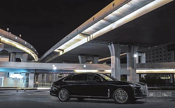 豪华中大型轿车二选一 沃尔沃S90和红旗H9谁更胜一筹