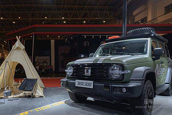 三把锁和四驱还不够 一辆优秀的越野车还需要哪些功能？